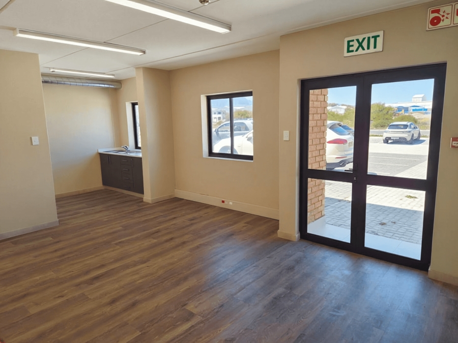 To Let Commercial Property for Rent in Firgrove Western Cape